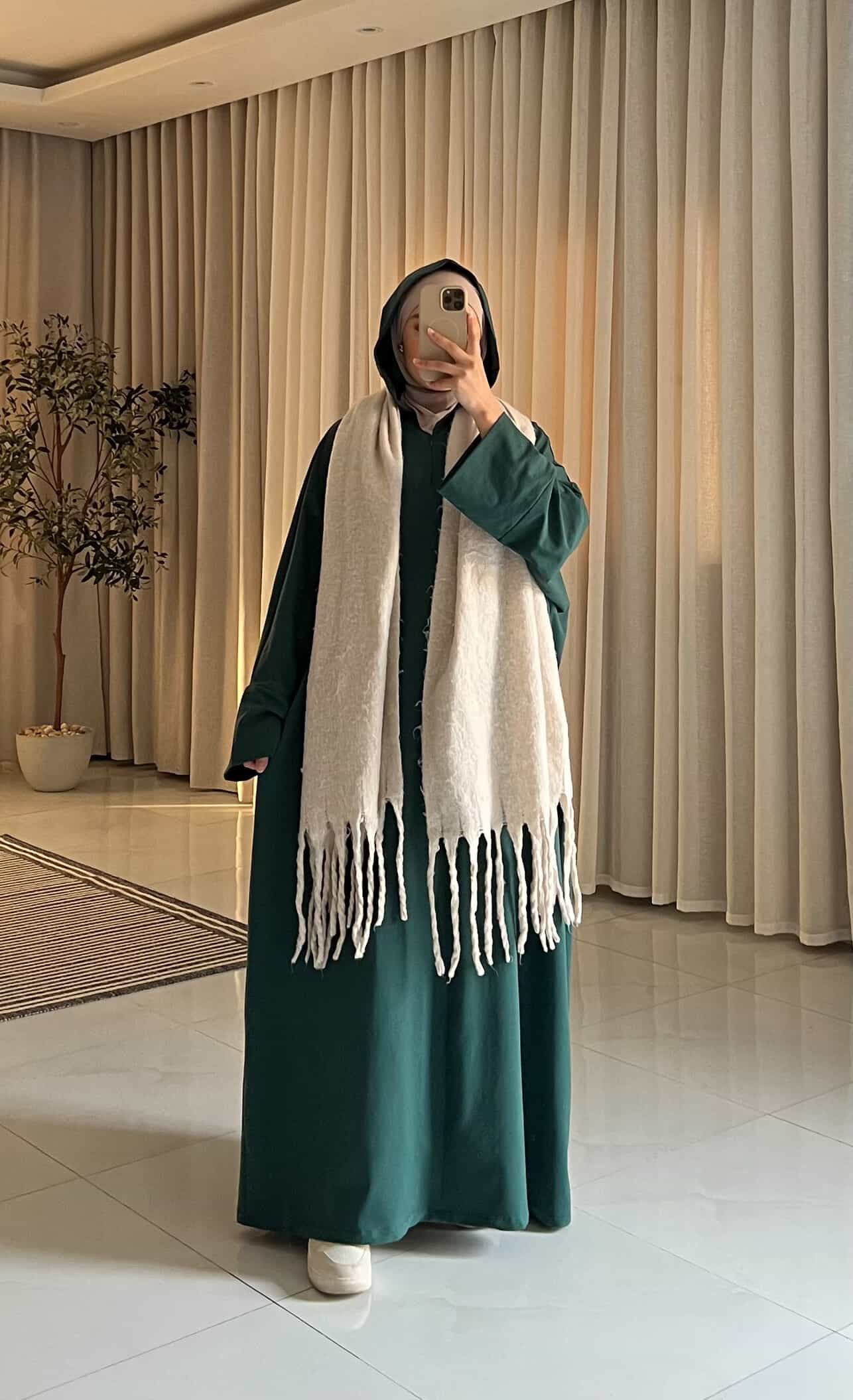 Easy go melton Abaya